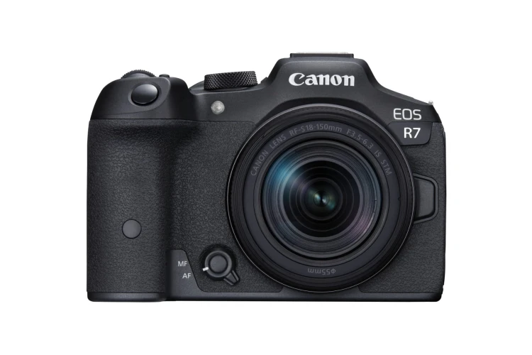Canon R7 18-150 STM.jpg