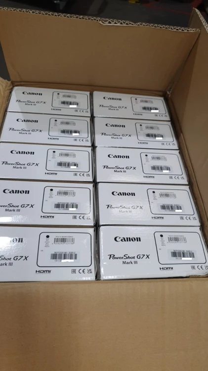 Canon G7 X Mark III  2.jpg